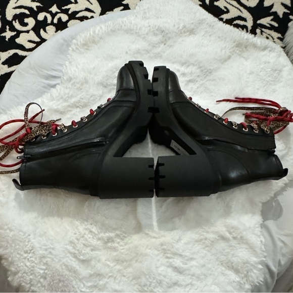 Gianni Bini Ryedderr Leopard Block Heel Combat Moto Biker Boots Grunge LaceUp - Picture 7 of 15